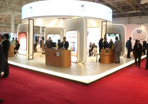 استقبال کم نظیر از غرفه بانک و گروه مالی پارسیان در نمایشگاه ایران هلث ۱۴۰۴