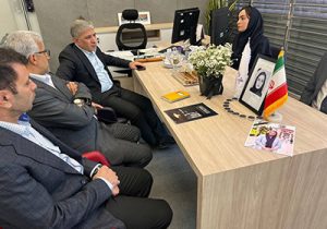 در این روزهای سخت، چراغ امید و همدلی باشید