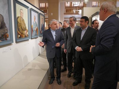 بازدید وزیر میراث فرهنگی، گردشگری و صنایعدستی از موزه بانک ملی ایران