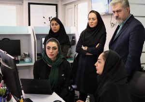 تثبیت گواهی استاندارد بین‌المللی ISO 15838 در مرکز ارتباط با مشتریان بیمه دی