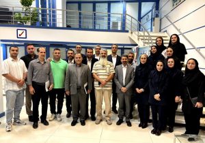 تاکید مدیرعامل بیمه رازی بر فروش بیمه نامه های خرد