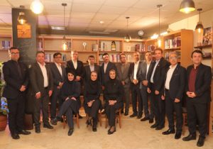 «کافه دانش» بانک اقتصادنوین؛ هم‌افزایی تجربه‌ها در بازاریابی پایانه‌های فروشگاهی