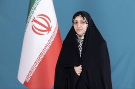 اصلاح نگرش به جایگاه زن در جامعه ضرورتی انکارناپذیر است/رسانهها در فراهم کردن زمینه گفتوگوی ملی نقش تعیینکننده دارند