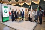 حضور دکتر موالی زاده استاندار خوزستان در غرفه پست بانک ایران در محل نمایشگاه روز روستا و عشایر