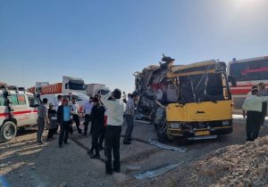 جان دانشجویان نباید قربانی رانندگان خسته و گرفتار آسیبهای پنهان شود/ بی مسئولیتی دستگاههای متولی، سرمایه های ملی را به کام مرگ میکشاند