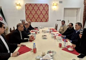 راهکارهای گسترش همکاریهای اقتصادی ایران و روسیه بررسی شد