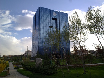 با ترس و وحشت و اخبار منفی به دنبال اثرگذاری بر روی نرخ ارز هستند/ مزیت های از دست رفته کالاهای صادراتی احیاء می شود