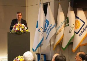 تأکید رئیس کل بیمه مرکزی بر ضرورت تدوین دستورالعملهای راهنما توسط انجمن حرفهای صنعت بیمه