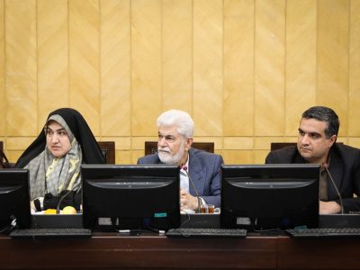 مرگ ۱۴ نفر در کشور همزمان با بررسی دو ساعته قانون هوای پاک/ ۴۰ میلیون استعلام معاینه فنی در تهران فاقد اعتبار است/ ارسال پرونده استنکاف دستگاهها از اجرای قانون هوای پاک به صحن علنی