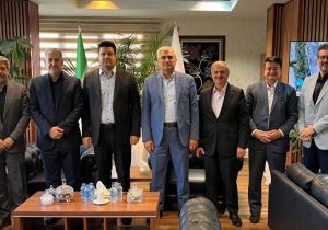 همه بخشهای صندوق آماده همکاری در کنار بانک سرمایه هستند و افزایش سرمایه این بانک قطعی است