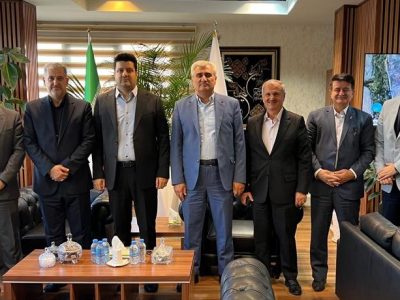 همه بخشهای صندوق آماده همکاری در کنار بانک سرمایه هستند و افزایش سرمایه این بانک قطعی است