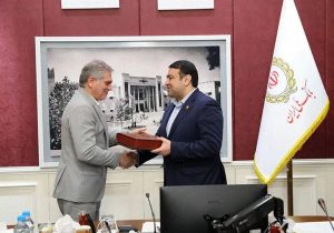 تاکید مدیرعامل بانک ملی ایران بر استمرار خدمات بهینه به مشتریان و تکریم همکاران جدید