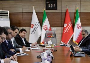 نشست مشترک مدیرعامل بانک ملت و رییس دانشگاه صنعتی شریف با موضوع حمایت از تولیدات علمی و فناورانه
